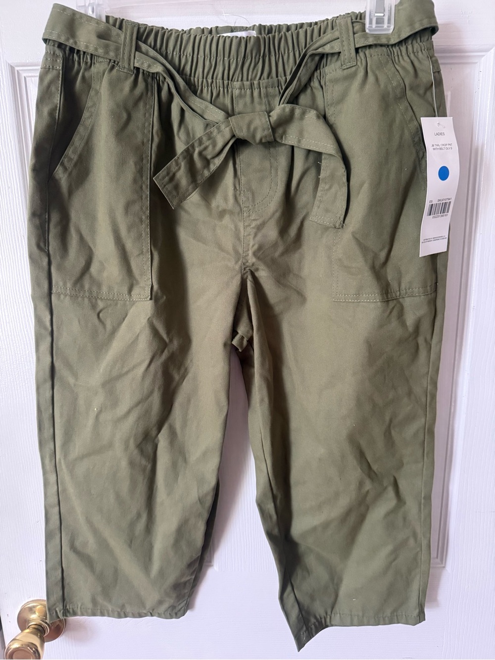 just be Olive Drawstring Women Capris